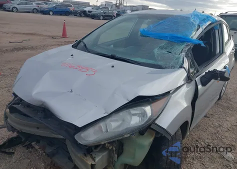 2016 Ford Fiesta Se z USA, uszkodzony, nr VIN 3FADP4EJ9GM154984